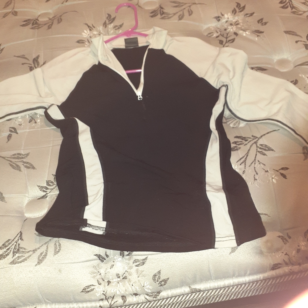 Zip up swearshirt